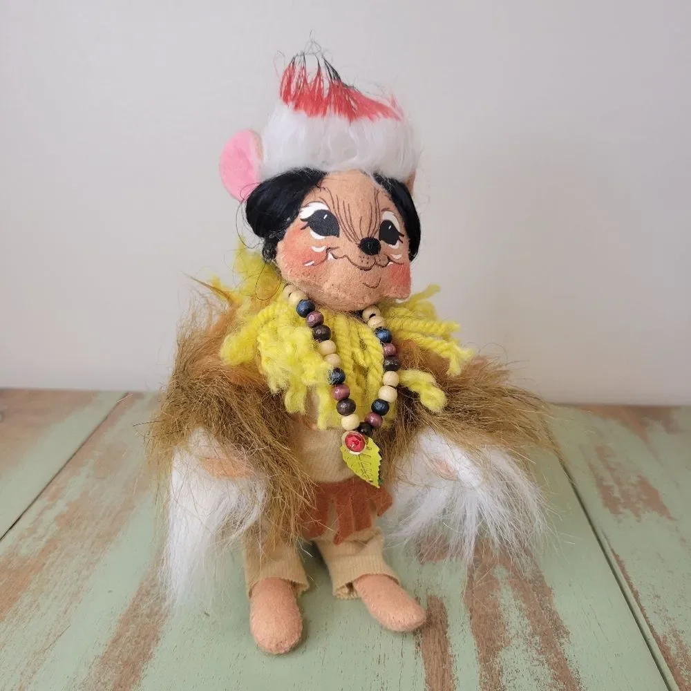 Annalee 2004 Tribal/Native-Inspired Mouse – 7” Figurine – Beaded